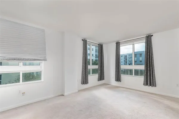 $2,750 | 7355 Southwest 89th Street, Unit 502N, Miami, FL 33156