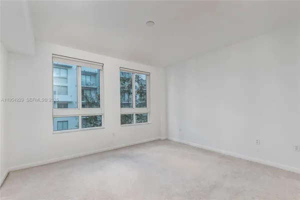 $2,750 | 7355 Southwest 89th Street, Unit 502N, Miami, FL 33156