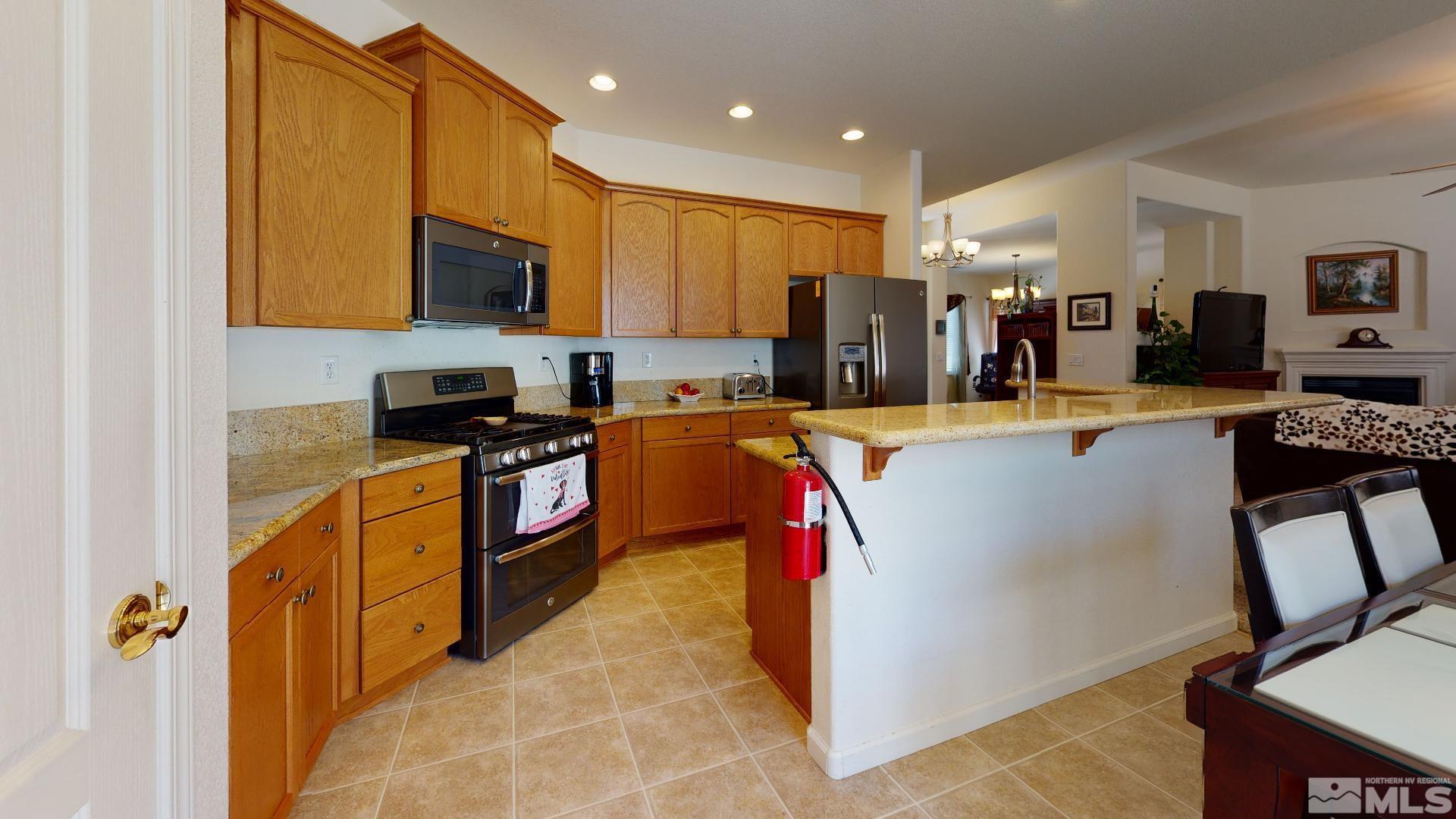 7157 Beacon Drive Reno, NV 89506 - Photo 9 of 22 Photo 9