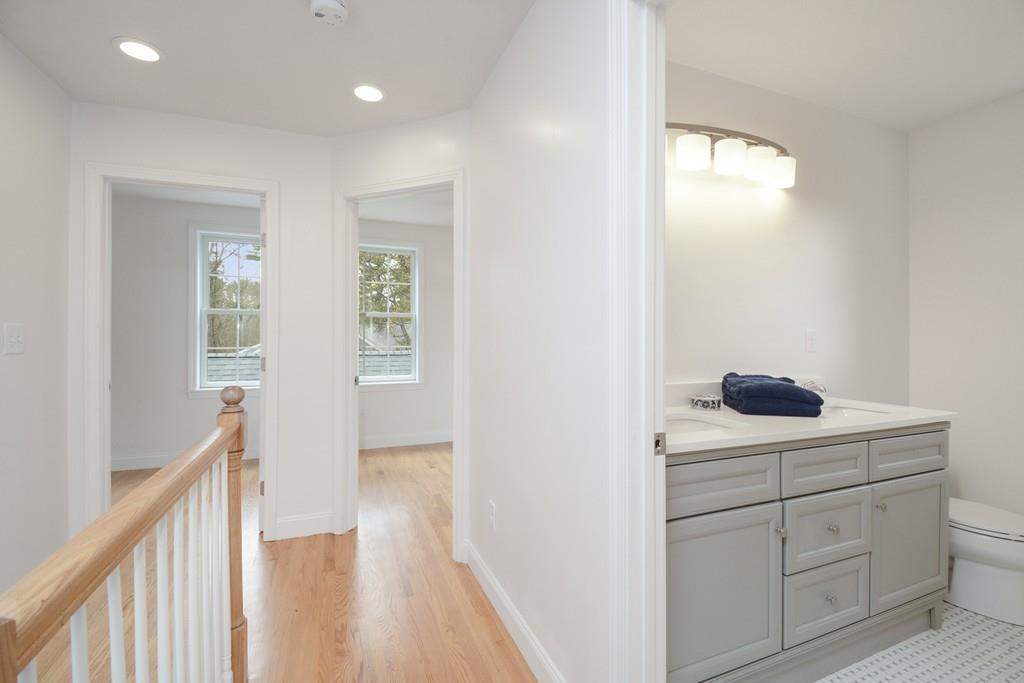 662 Old Harvard Road Boxborough, MA 01719 - Photo 12 of 19