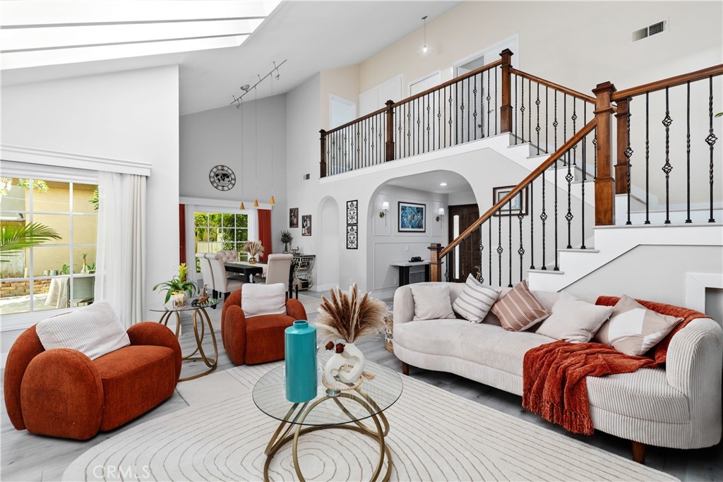 8 Monticello Irvine, CA 92620 - Photo 11 of 52