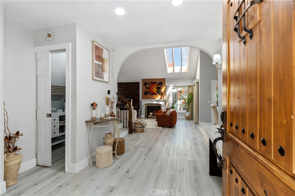 8 Monticello Irvine, CA 92620 - Photo 7 of 52