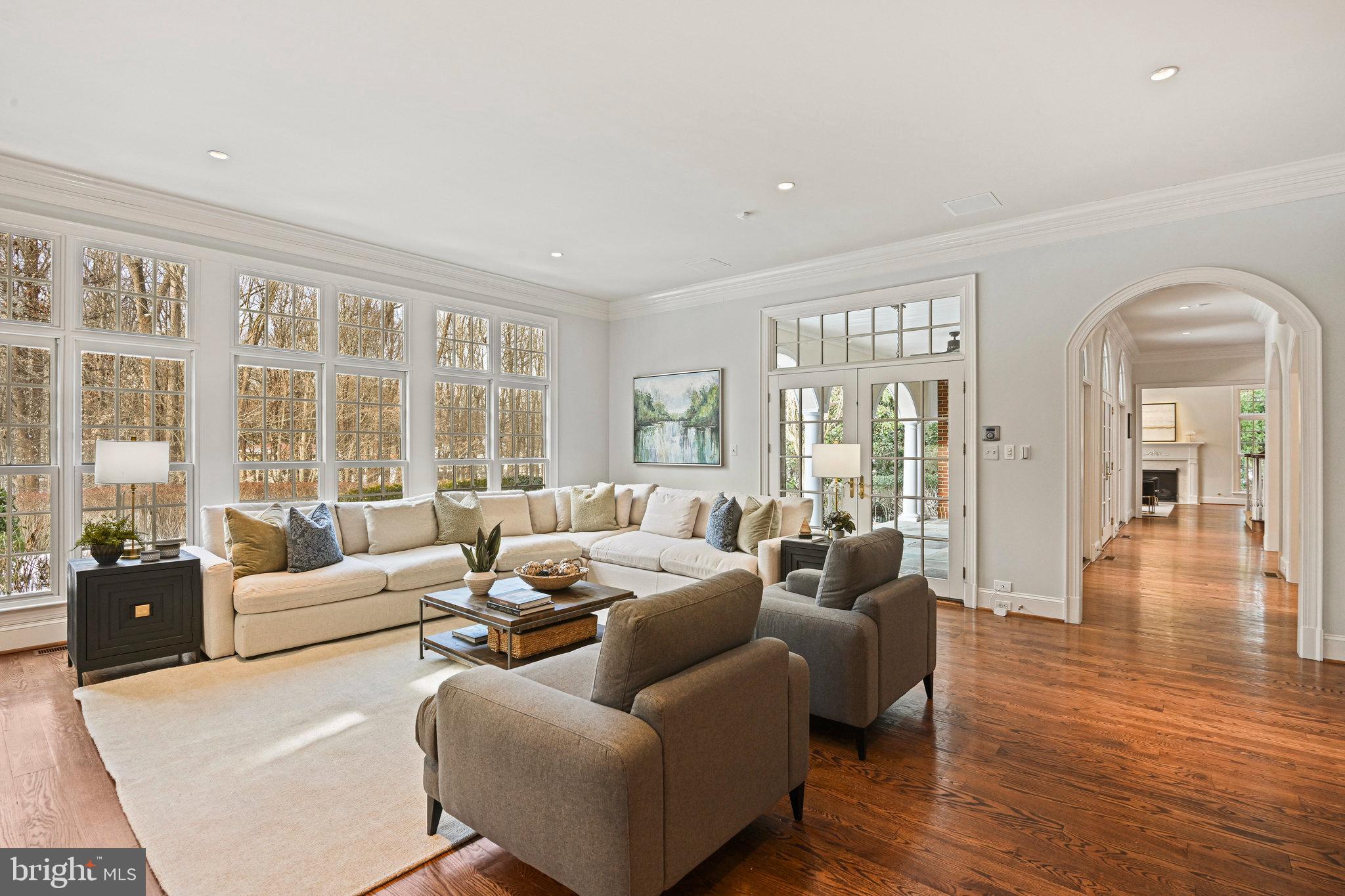 1064 Silent Ridge Court McLean, VA 22102 - Photo 13 of 70