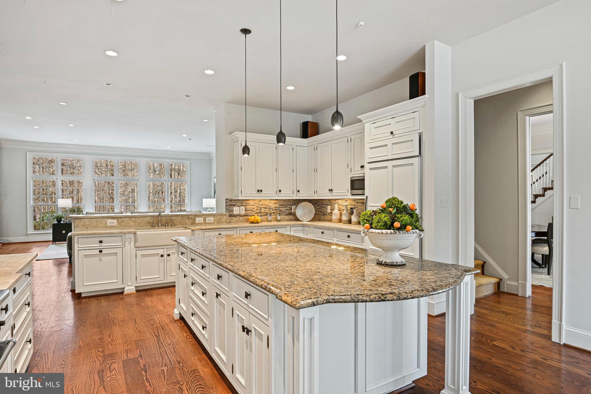 1064 Silent Ridge Court McLean, VA 22102 - Photo 18 of 70