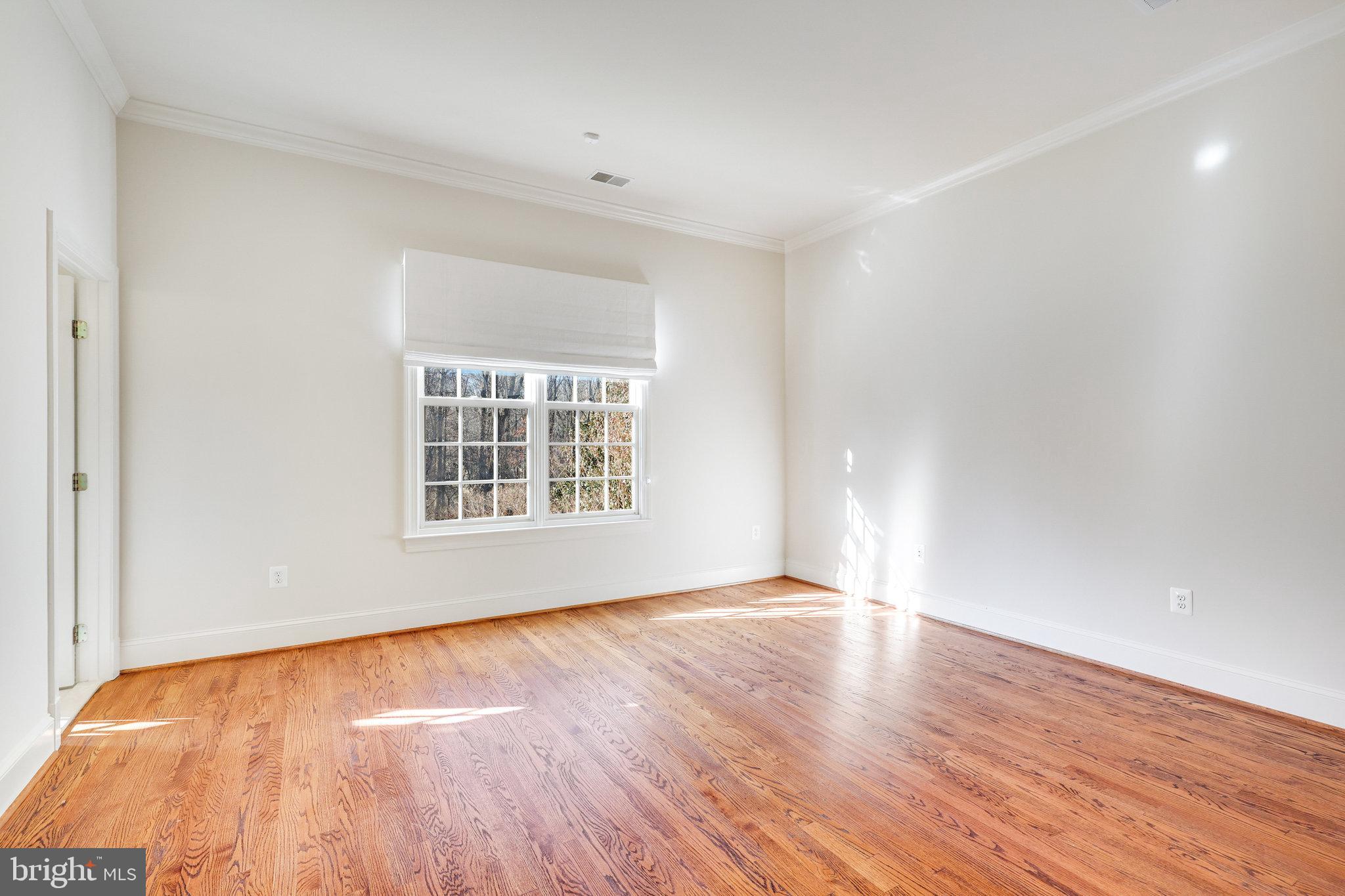 1064 Silent Ridge Court McLean, VA 22102 - Photo 36 of 70 Bedroom #3