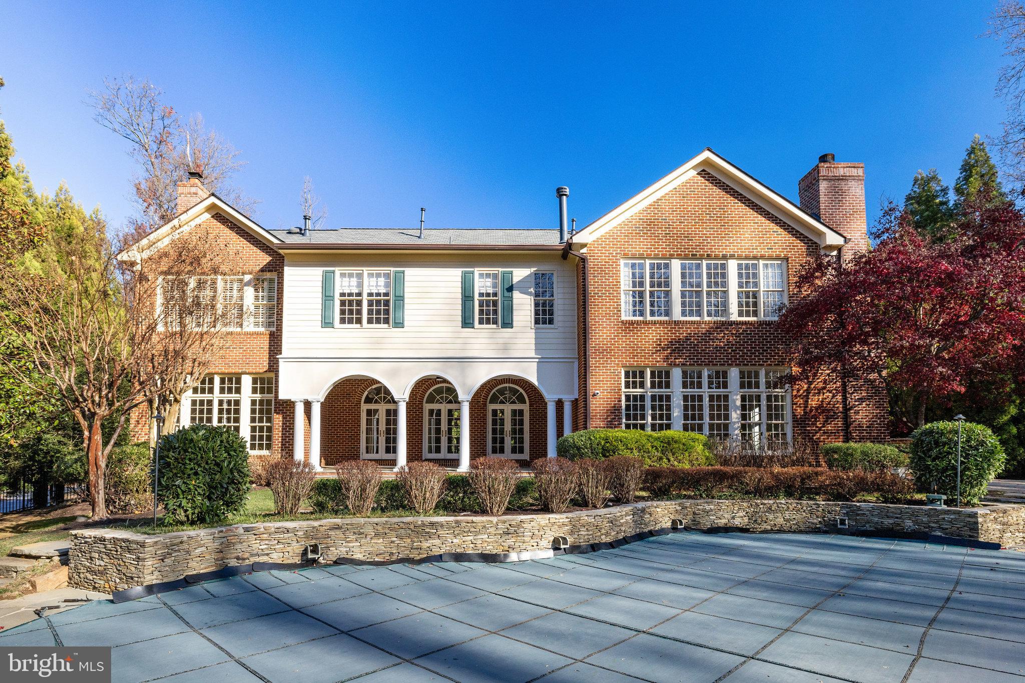 1064 Silent Ridge Court McLean, VA 22102 - Photo 57 of 70 a front view of a house