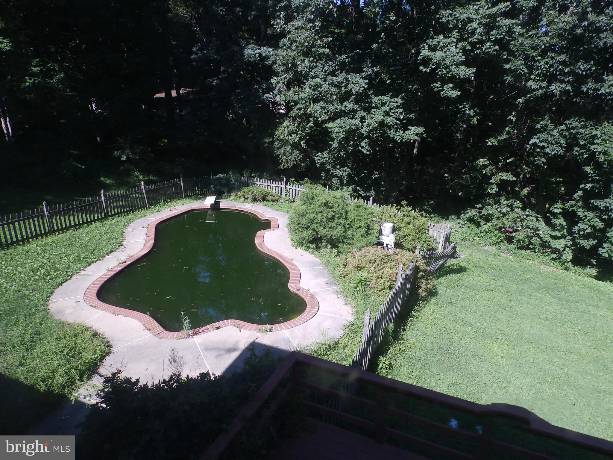 5250 Hoffmanville Road Manchester, MD 21102 - Photo 28 of 29 a view of a garden