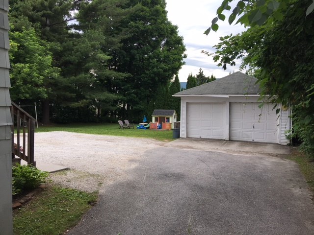 8 Deer Street Rutland, VT 05701 - Photo 4 of 5