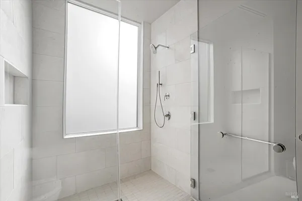 $899,000 | 131 Sawmill Circle, Unit 203, Healdsburg, CA 95448