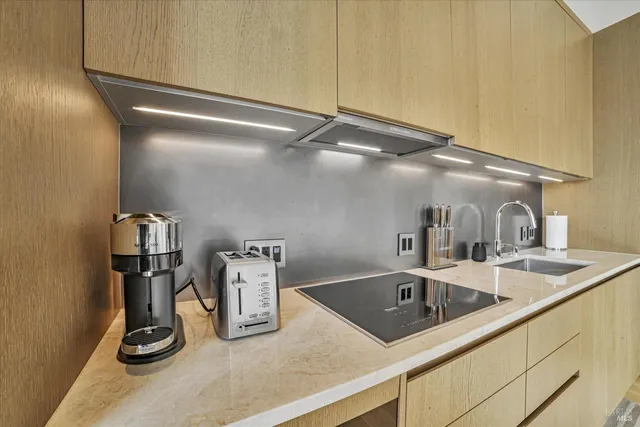 $899,000 | 131 Sawmill Circle, Unit 203, Healdsburg, CA 95448