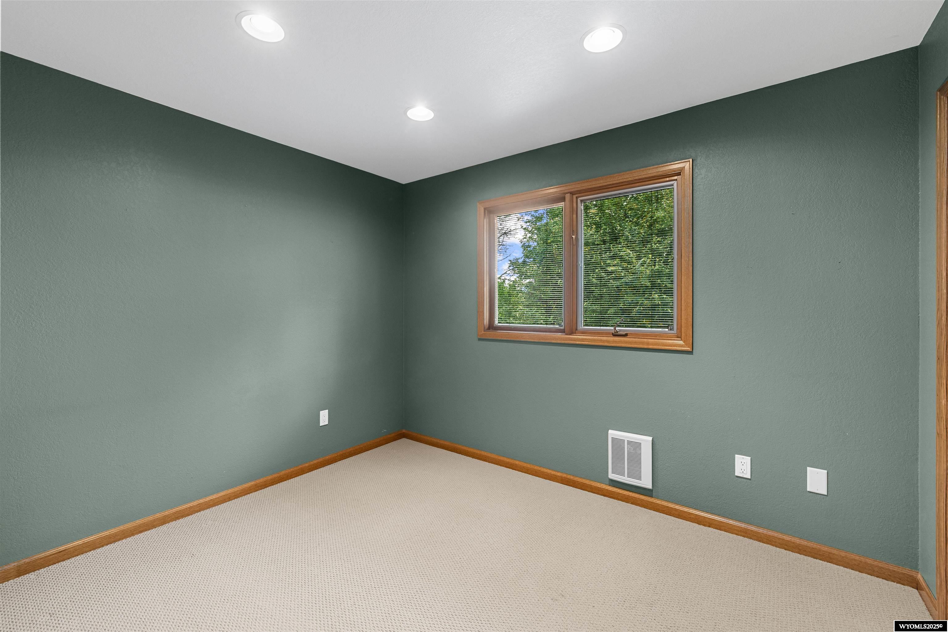 1940 Kingsbury Drive Casper, WY 82609 - Photo 30 of 50