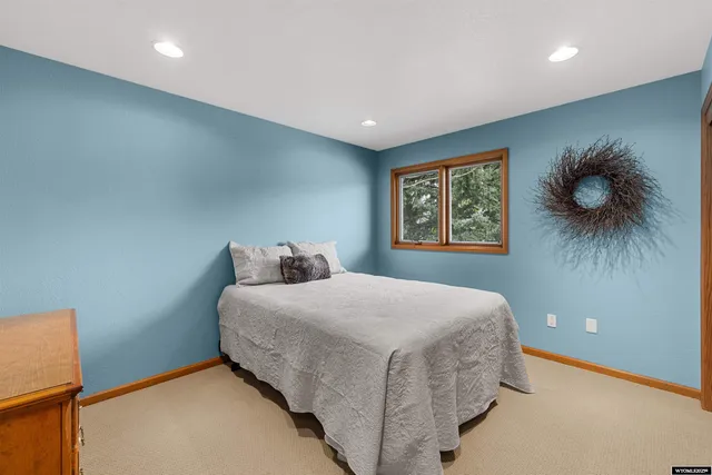 $565,000 | 1940 Kingsbury Drive, Casper, WY 82609