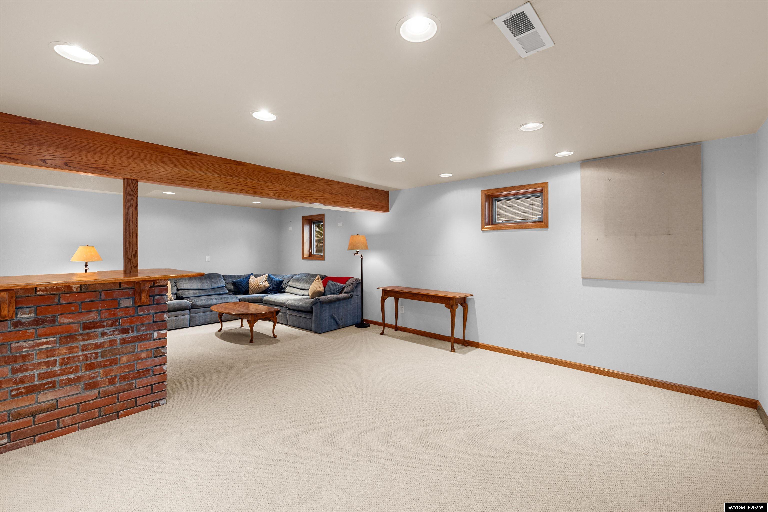 1940 Kingsbury Drive Casper, WY 82609 - Photo 37 of 50