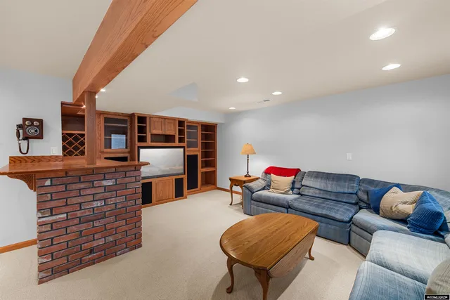 $565,000 | 1940 Kingsbury Drive, Casper, WY 82609