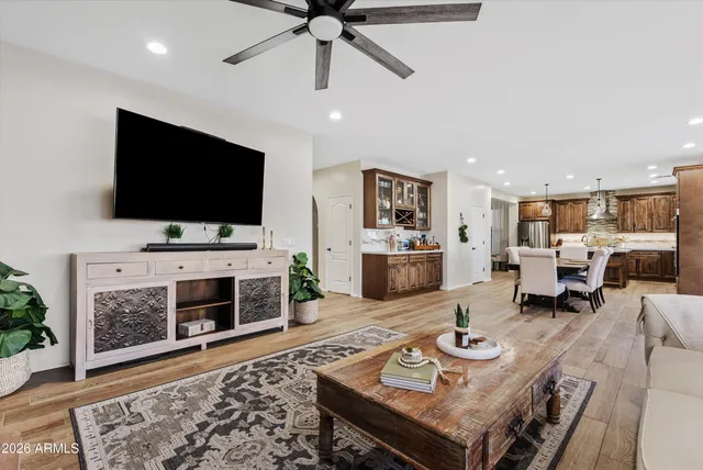 $819,000 | 2730 West Silver Fox Way, Phoenix, AZ 85045