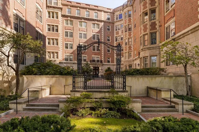 a house view with a lake view