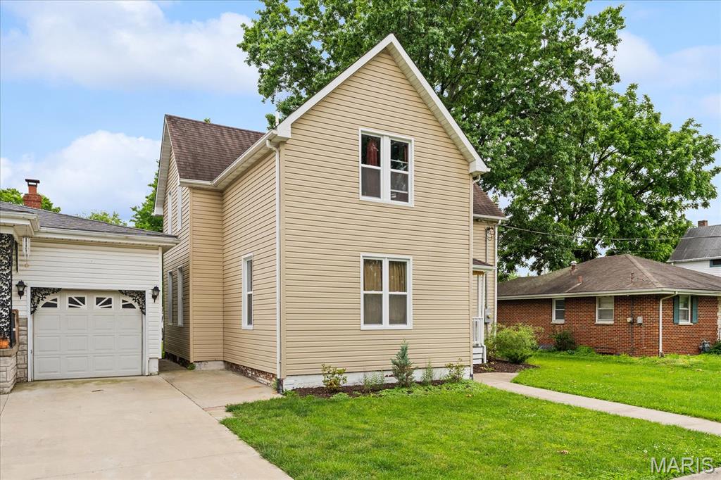 746 Maple Street Collinsville, IL 62234 - Photo 2 of 7