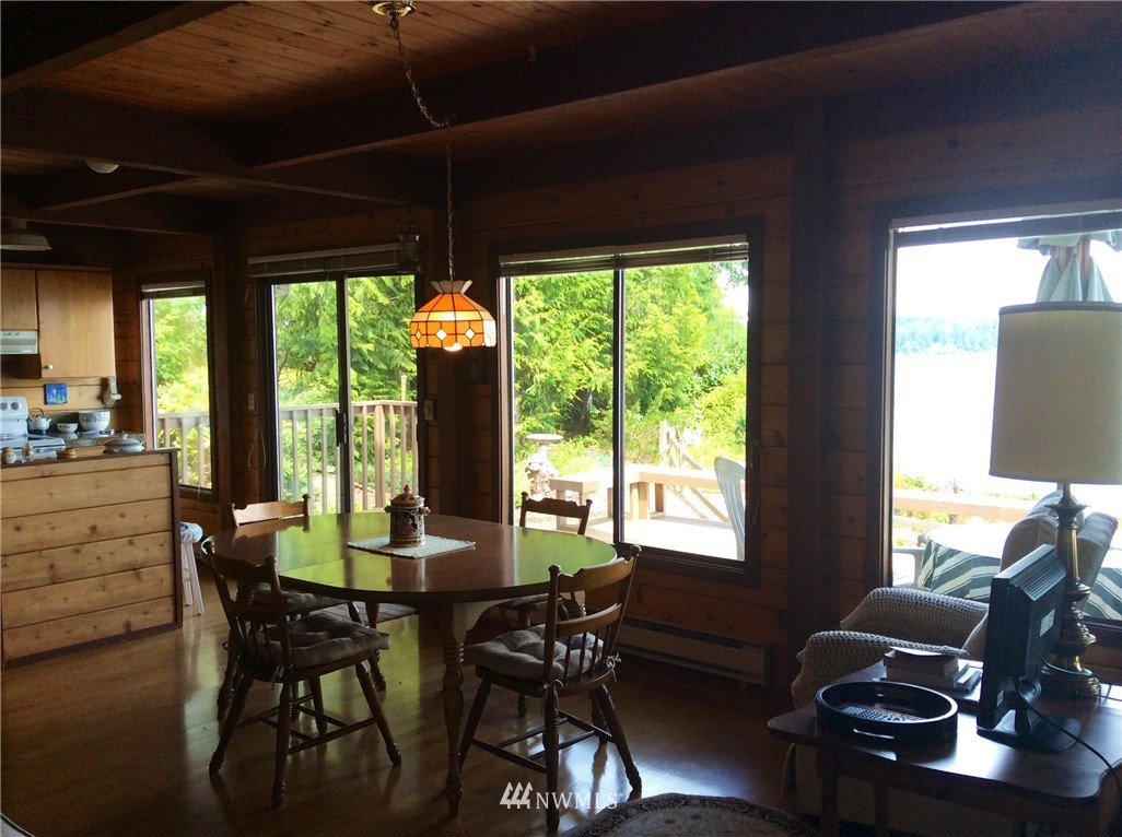 220 East Sund Road Grapeview, WA 98546 - Photo 7 of 18 Gallery Image 7