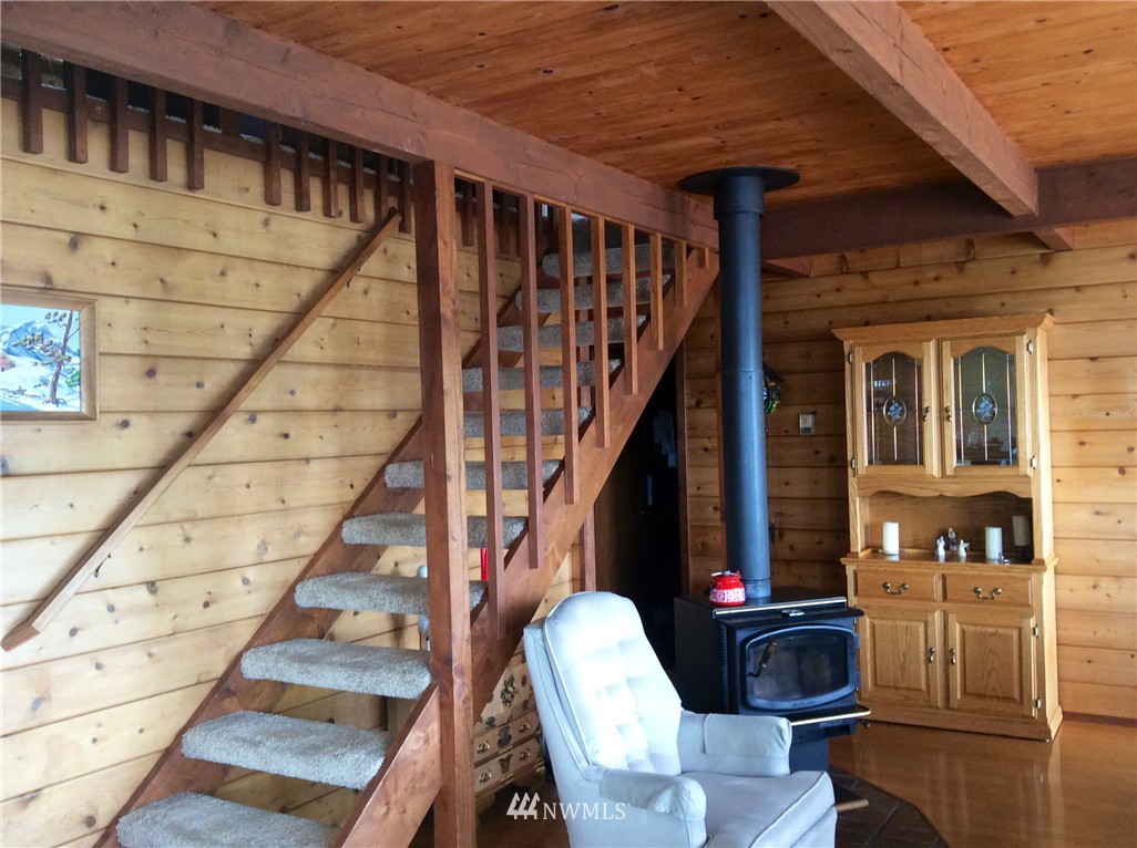 220 East Sund Road Grapeview, WA 98546 - Photo 10 of 18 Gallery Image 10