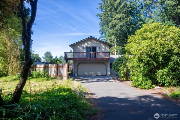 $549,900 | 6124 Shady Lane Southeast, Lacey, WA 98503