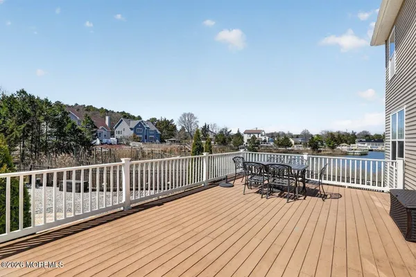 $1,179,000 | 40 Overlook Drive, Little Egg Harbor, NJ 08087