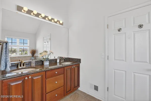 $1,179,000 | 40 Overlook Drive, Little Egg Harbor, NJ 08087