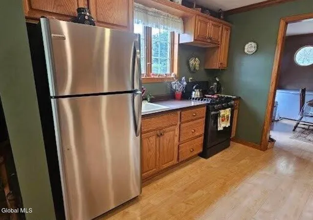 $389,000 | 37 Perry Lane, Cambridge, NY 12816