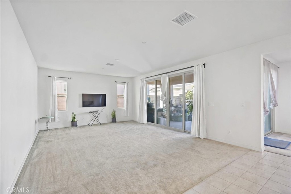 2575 East Embry Lane Ontario, CA 91762 - Photo 7 of 30