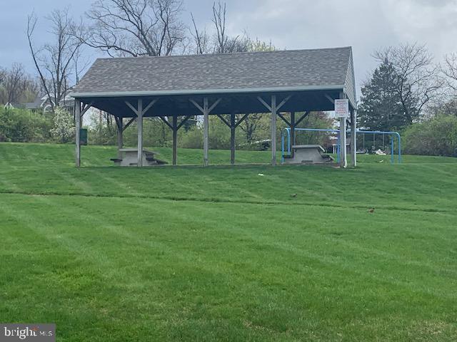 1 Newlin Way Reading, PA 19607 - Photo 15 of 16 Picnic pavilion in the community
