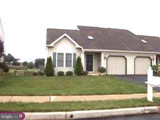 16 Michigan Drive Sinking Spring, PA 19608 - Photo 1 of 6