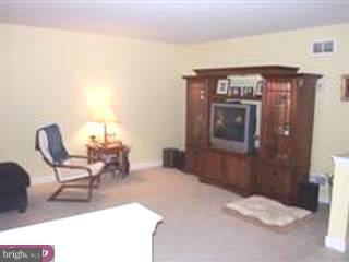 16 Michigan Drive Sinking Spring, PA 19608 - Photo 4 of 6