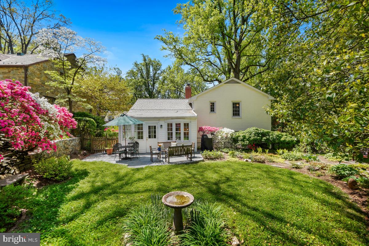 409 Hamilton Avenue Silver Spring, MD 20901 - Photo 2 of 46 Enchanting private yard