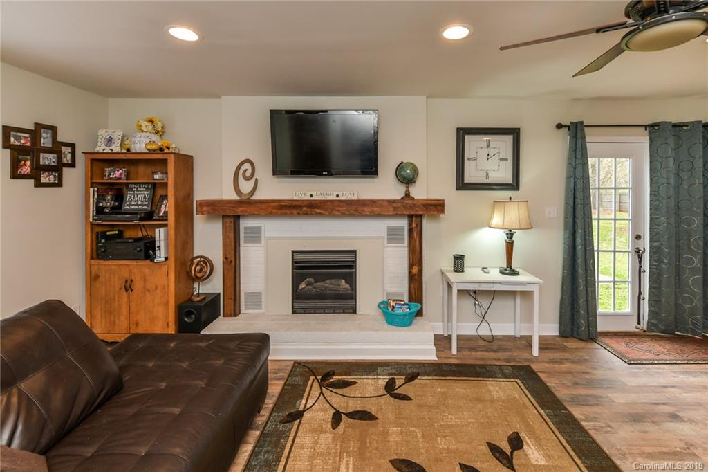 1613 Jim McCarter Road Clover, SC 29710 - Photo 14 of 29 Gallery Image 14