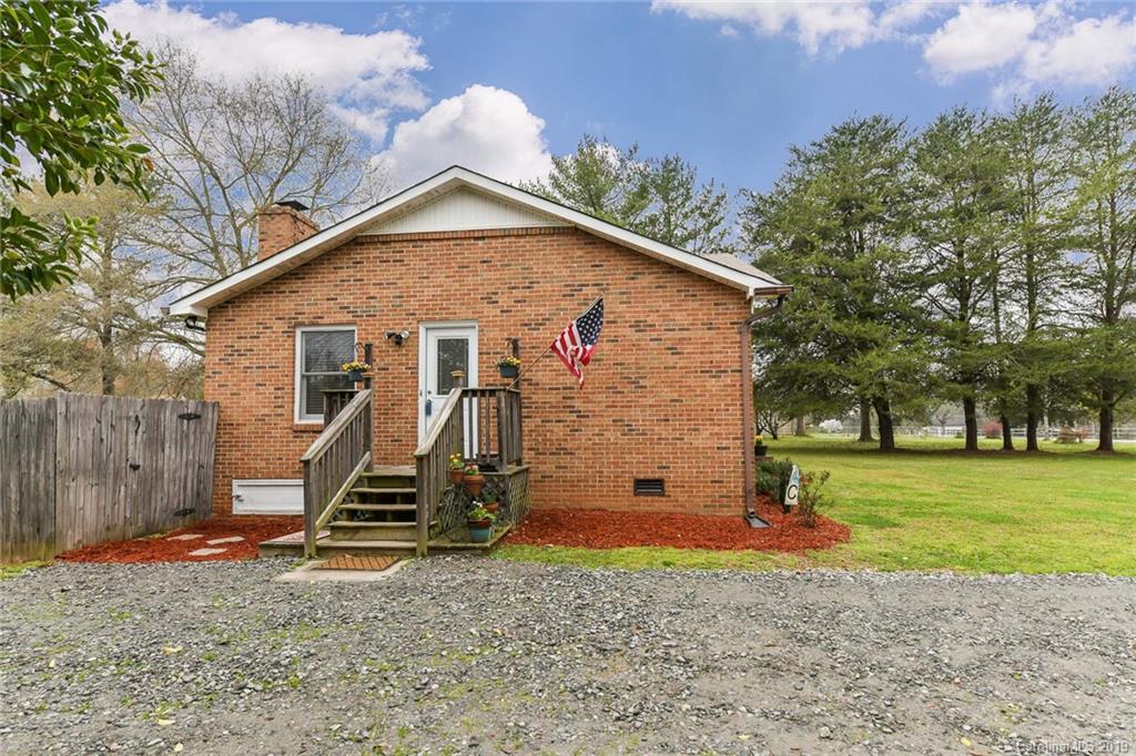 1613 Jim McCarter Road Clover, SC 29710 - Photo 26 of 29 Gallery Image 26