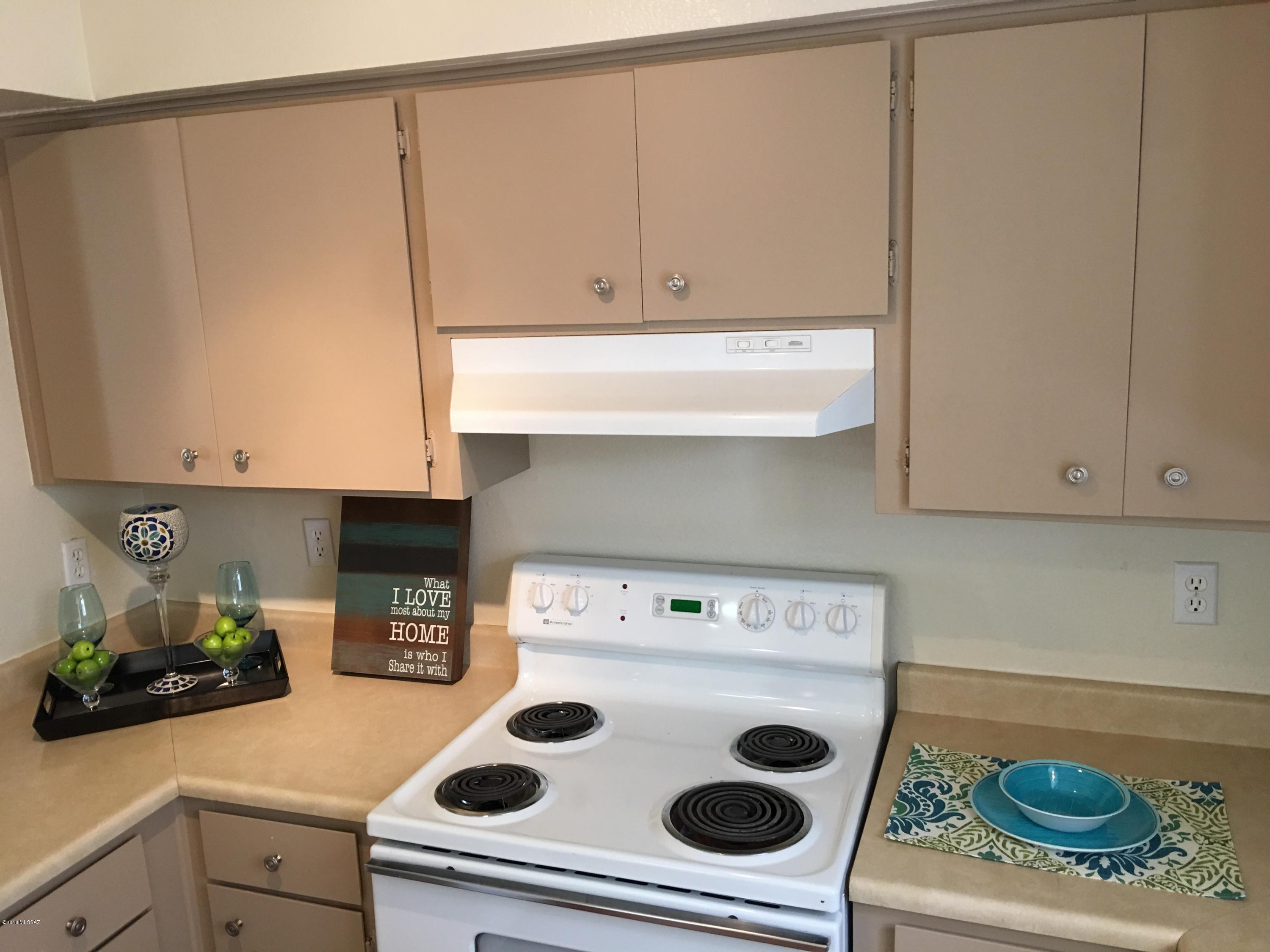 3750 North Country Club Road, Unit 40 Tucson, AZ 85716 - Photo 11 of 22
