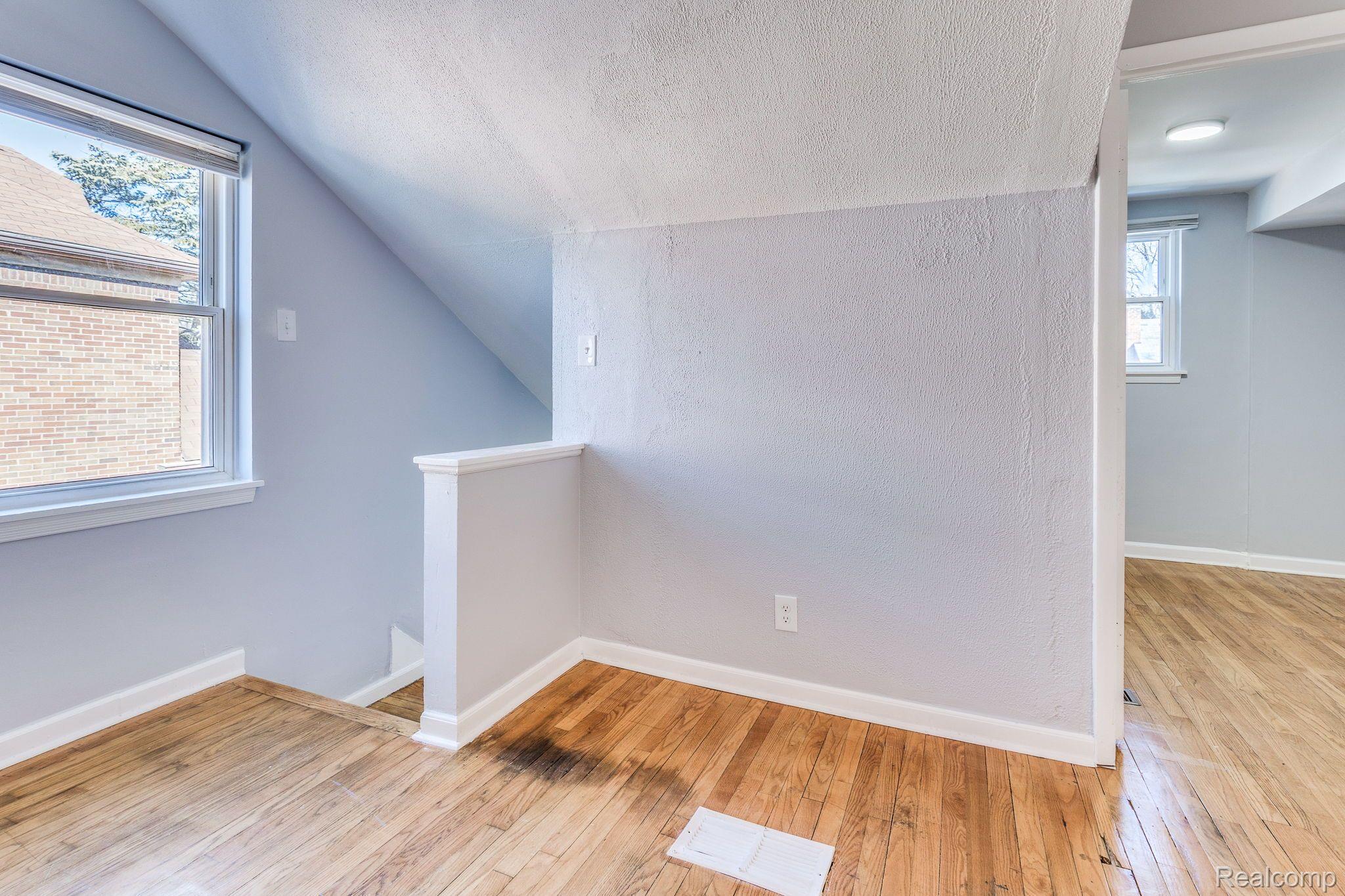 13963 Rutherford Street Detroit, MI 48227 - Photo 19 of 34