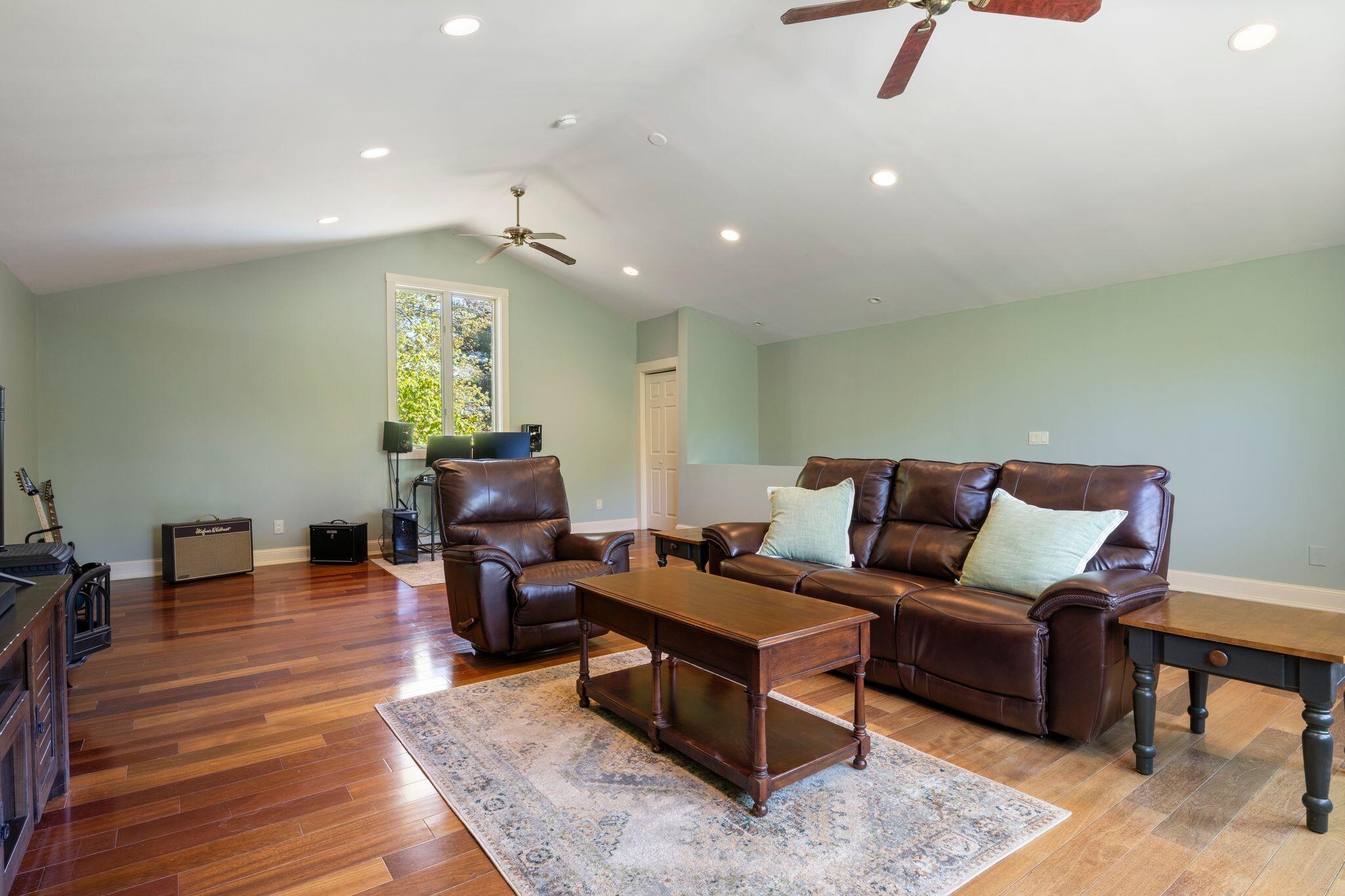 528 Bauneg Beg Hill Road North Berwick, ME 03906 - Photo 29 of 52 528_Bauneg_Beg_Hill_Rd_102