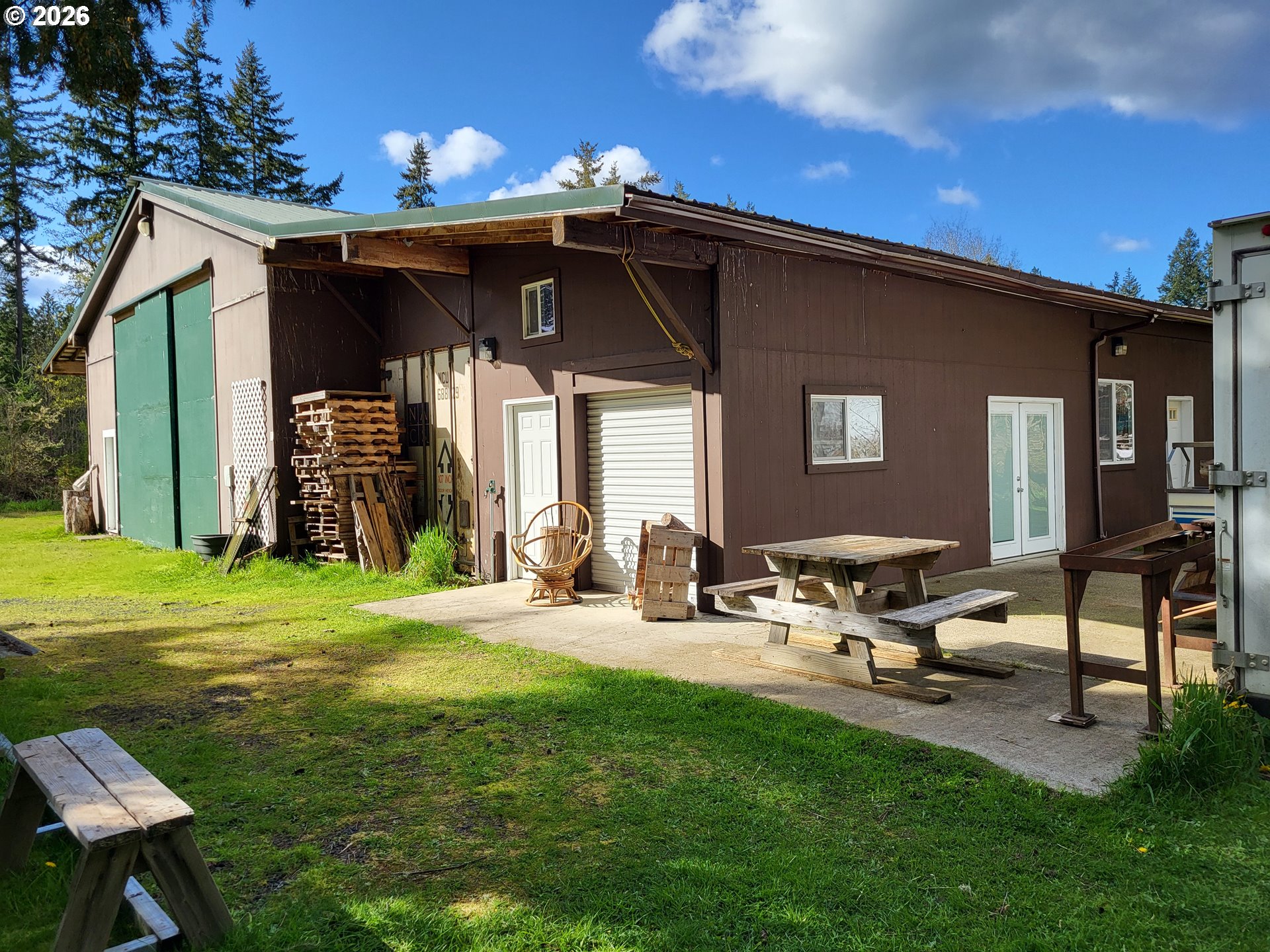 505 State Highway Winlock, WA 98596 - Photo 9 of 13 a view of a patio in the backyard