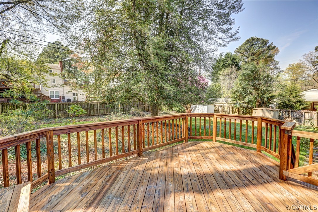 9521 Newhall Road Henrico, VA 23229 - Photo 3 of 45 Gallery Image 3