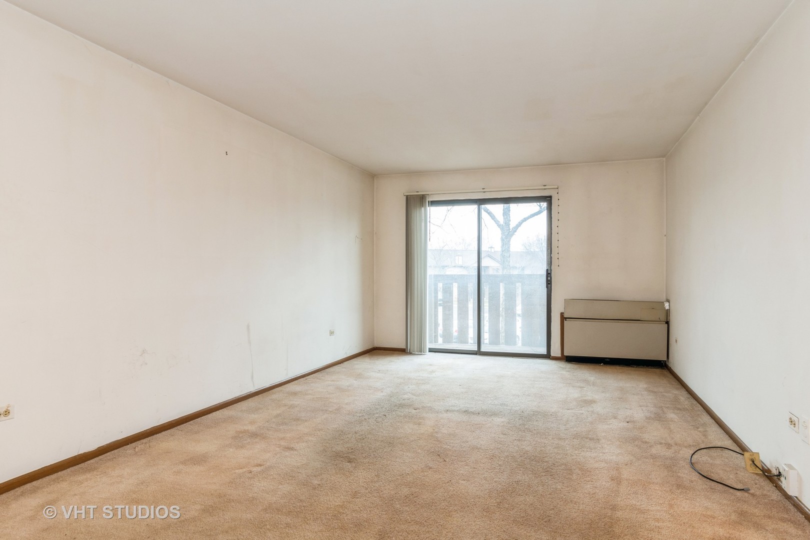 1081 Rodenburg Road, Unit 205 Roselle, IL 60172 - Photo 2 of 9