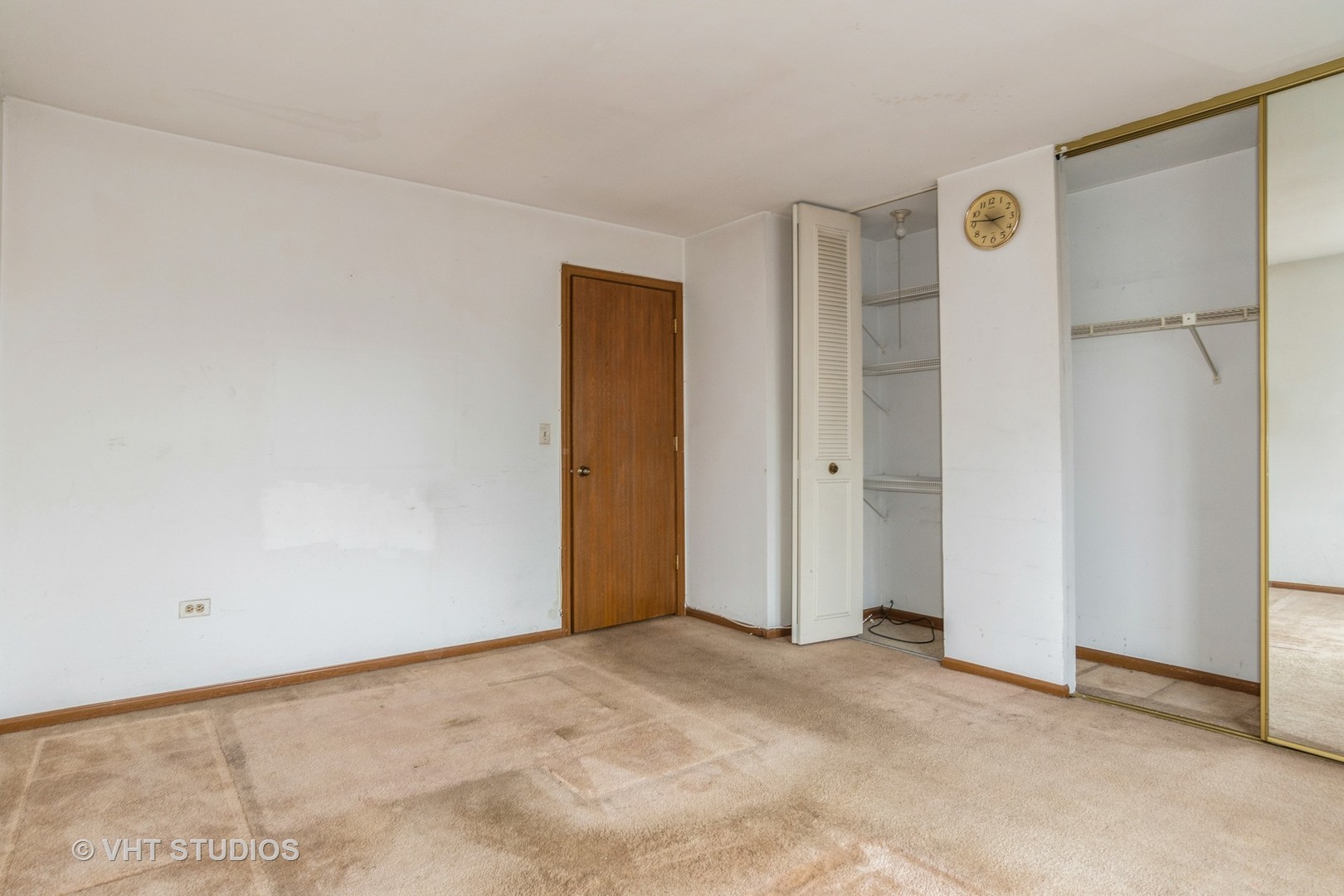 1081 Rodenburg Road, Unit 205 Roselle, IL 60172 - Photo 7 of 9