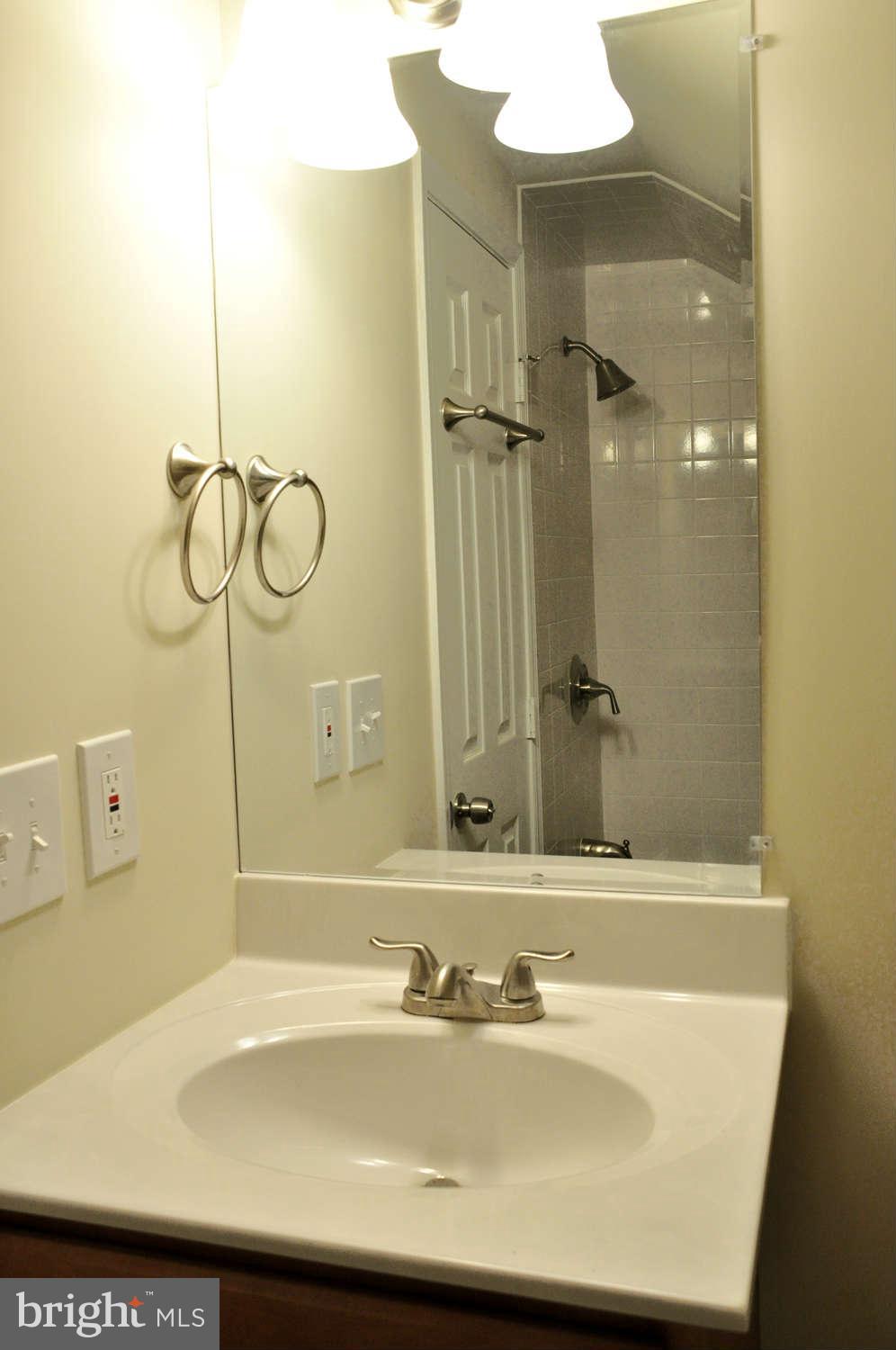 6104 Griffinsburg Road Boston, VA 22713 - Photo 11 of 23 Bath