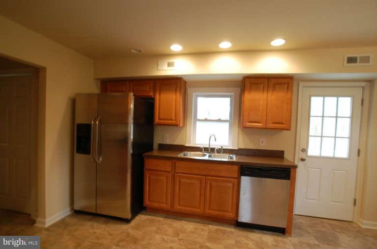 6104 Griffinsburg Road Boston, VA 22713 - Photo 3 of 23 Kitchen