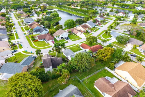 $469,000 | 1713 Banyan Creek Court, Boynton Beach, FL 33436