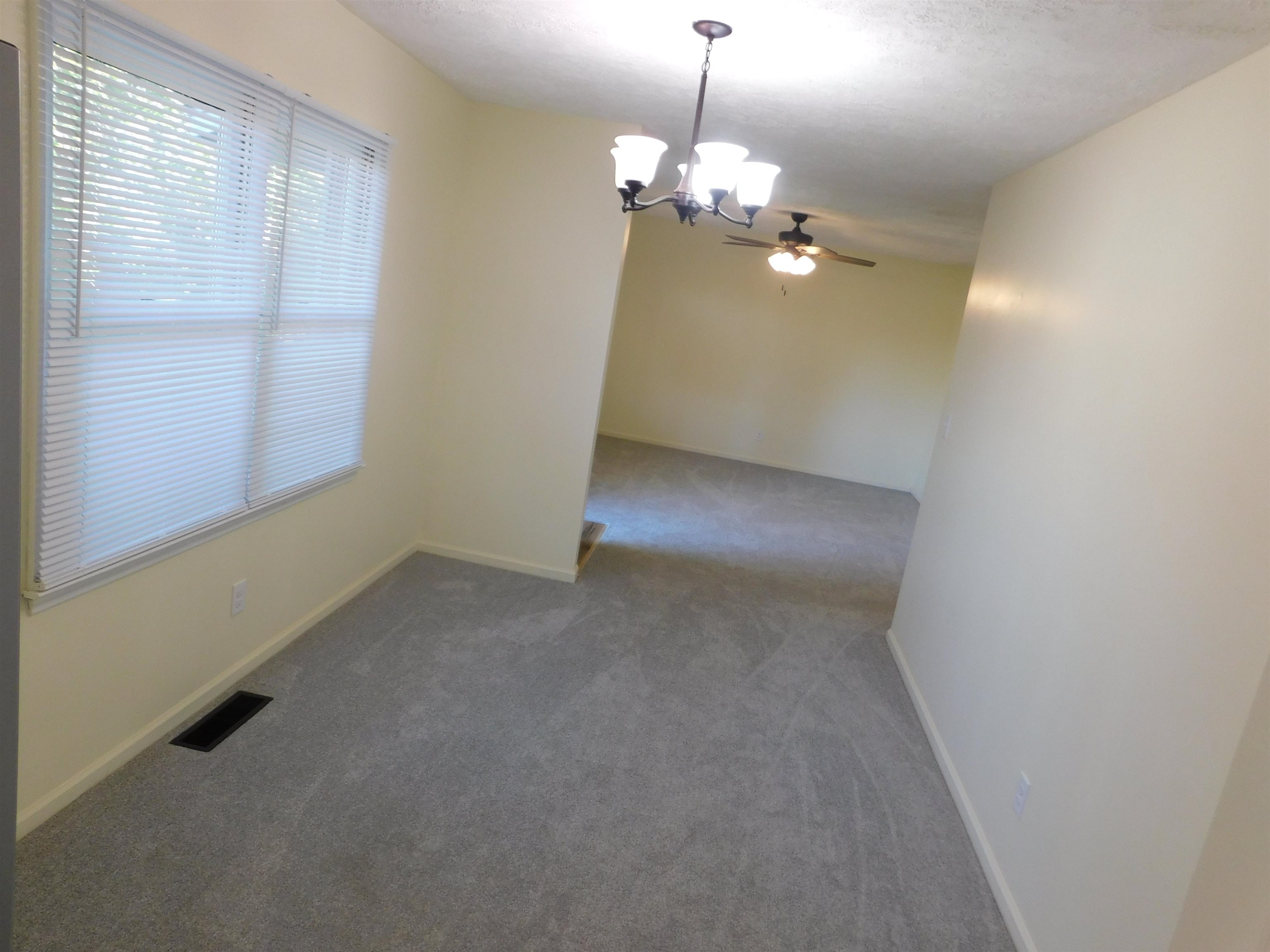 527 North Gate Road Gaffney, SC 29341 - Photo 32 of 44