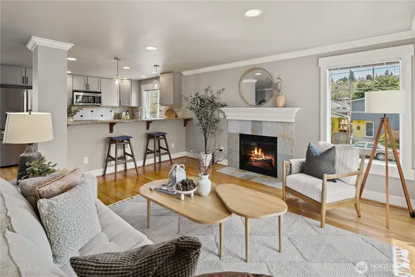 $969,000 | 5015 A 8th Avenue Northwest, Seattle, WA 98107