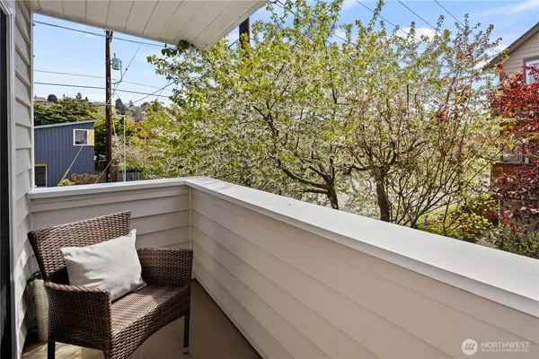 $969,000 | 5015 A 8th Avenue Northwest, Seattle, WA 98107