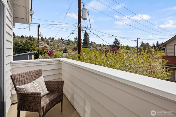 $969,000 | 5015 A 8th Avenue Northwest, Seattle, WA 98107