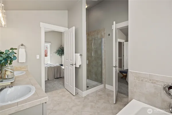 $969,000 | 5015 A 8th Avenue Northwest, Seattle, WA 98107