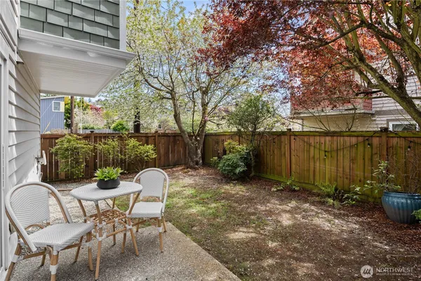 $969,000 | 5015 A 8th Avenue Northwest, Seattle, WA 98107